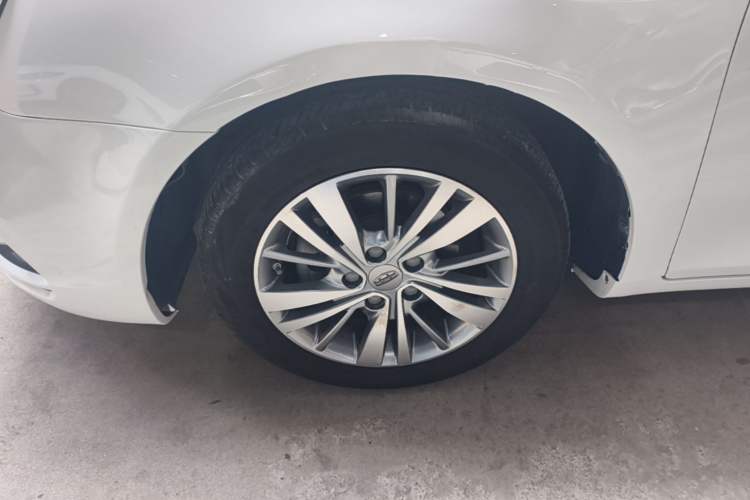 Used Geely Auto Emgrand 2018 1.5L CVT Upward Connect Edition Left Front Wheel Hub