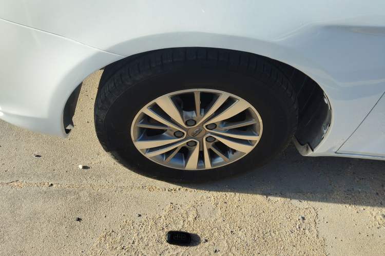 Used Geely Auto Emgrand 2018 1.5L Manual Luxury Model Left Front Wheel Hub
