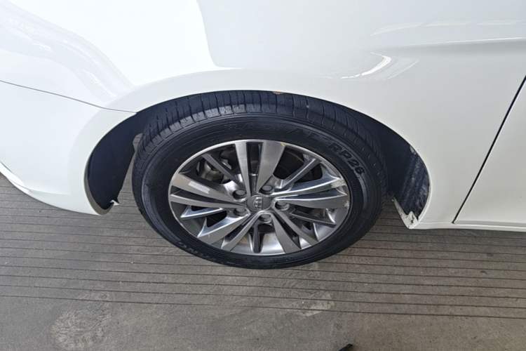 Used Geely Auto Emgrand 2018 1.5L CVT Upward Connect Edition Left Front Wheel Hub
