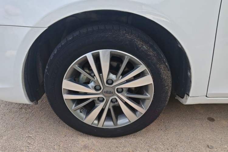 Used Geely Auto Emgrand 2018 1.5L CVT Upward Connect Edition Left Front Wheel Hub