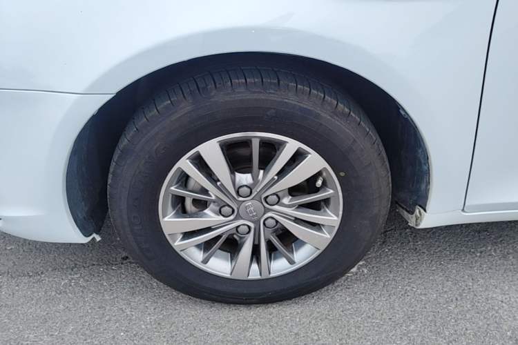 Used Geely Auto Emgrand 2018 1.5L CVT Luxury Model Left Front Wheel Hub