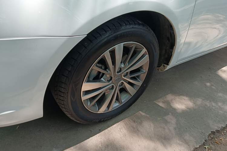 Used Geely Auto Emgrand 2018 1.5L CVT Upward Connect Edition Left Front Wheel Hub