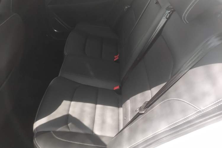 Used Geely Auto Emgrand 2018 1.5L CVT Upward Connect Edition Left Rear Seat