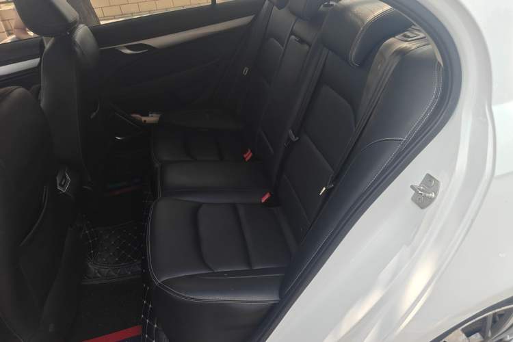 Used Geely Auto Emgrand 2018 1.5L CVT Upward Connect Edition Left Rear Seat