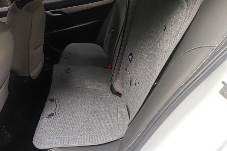 Used Geely Auto Emgrand 2018 1.5L CVT Upward Connect Edition Left Rear Seat
