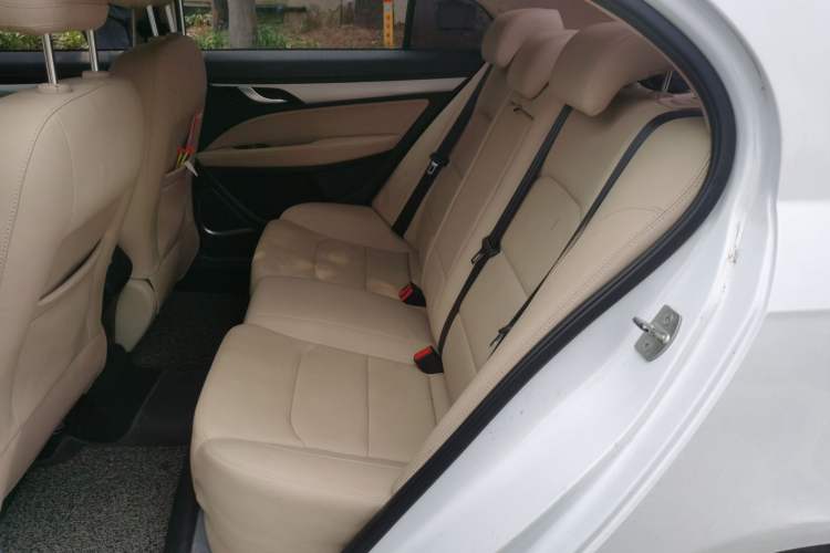 Used Geely Auto Emgrand 2018 1.5L CVT Luxury Model Left Rear Seat