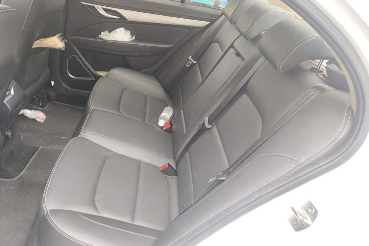 Used Geely Auto Emgrand 2018 1.5L CVT Upward Connect Edition Left Rear Seat