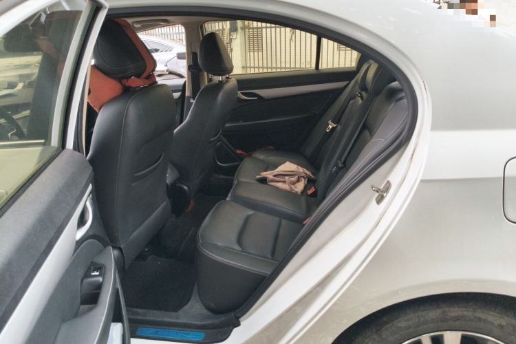 Used Geely Auto Emgrand 2018 1.5L CVT Upward Connect Edition Left Rear Seat