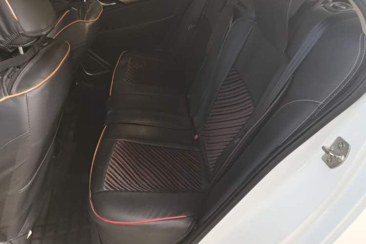 Used Geely Auto Emgrand 2018 1.5L CVT Upward Connect Edition Left Rear Seat