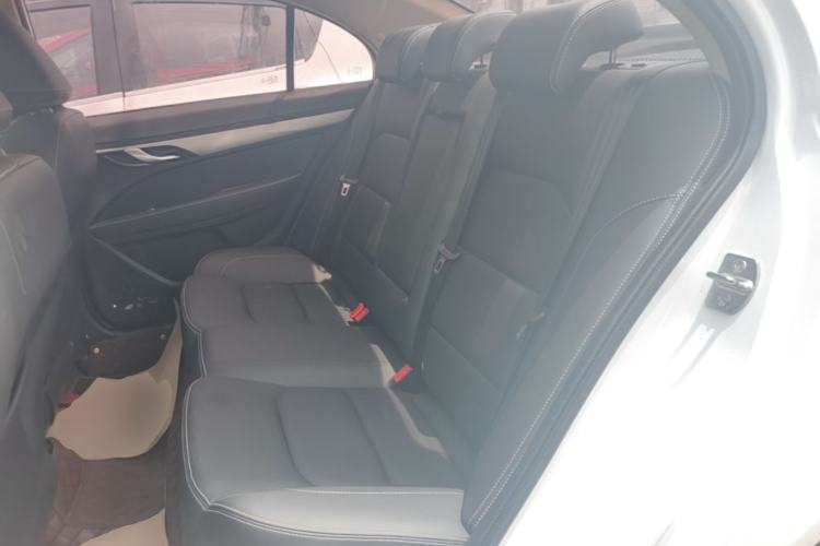 Used Geely Auto Emgrand 2018 1.5L Manual Upward Connect Edition Left Rear Seat