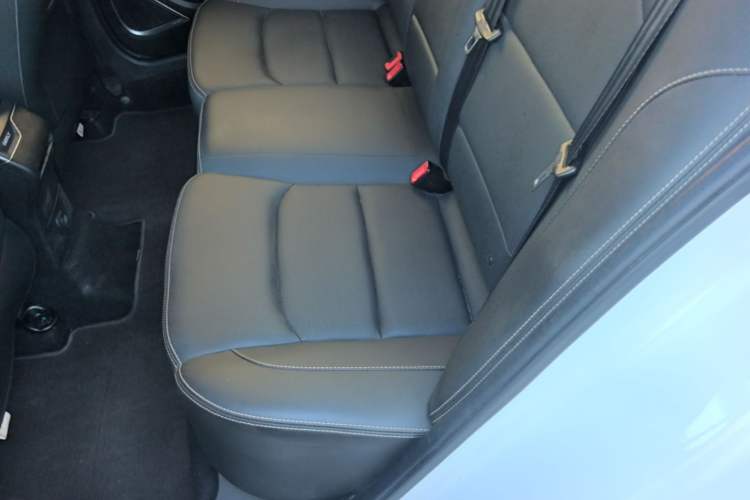 Used Geely Auto Emgrand 2018 1.5L Manual Upward Connect Edition Left Rear Seat