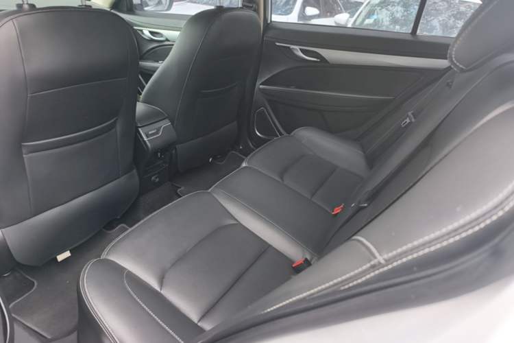 Used Geely Auto Emgrand 2018 1.5L CVT Upward Connect Edition Left Rear Seat