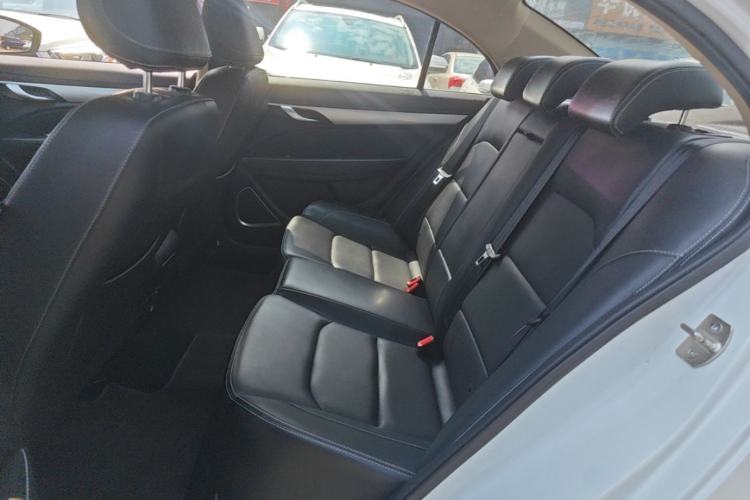 Used Geely Auto Emgrand 2018 1.5L CVT Upward Connect Edition Left Rear Seat