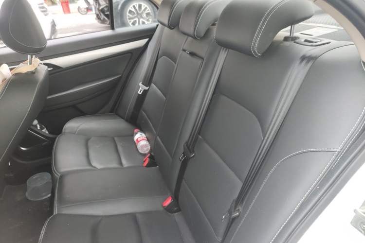Used Geely Auto Emgrand 2018 1.5L CVT Upward Connect Edition Left Rear Seat
