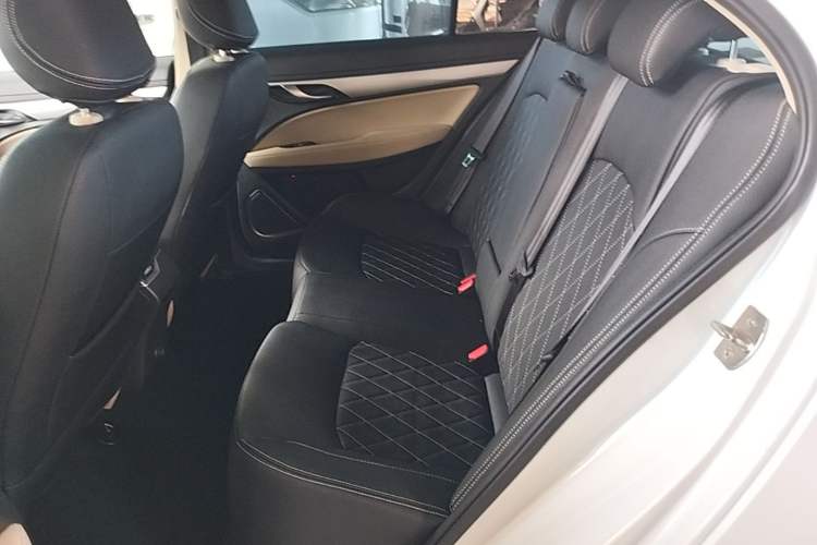 Used Geely Auto Emgrand 2018 1.5L CVT Luxury Model Left Rear Seat