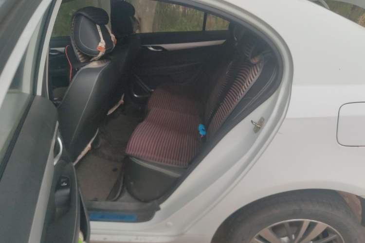 Used Geely Auto Emgrand 2018 1.5L Manual Upward Connect Edition Left Rear Seat