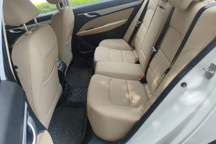 Used Geely Auto Emgrand 2018 1.5L CVT Luxury Model Left Rear Seat