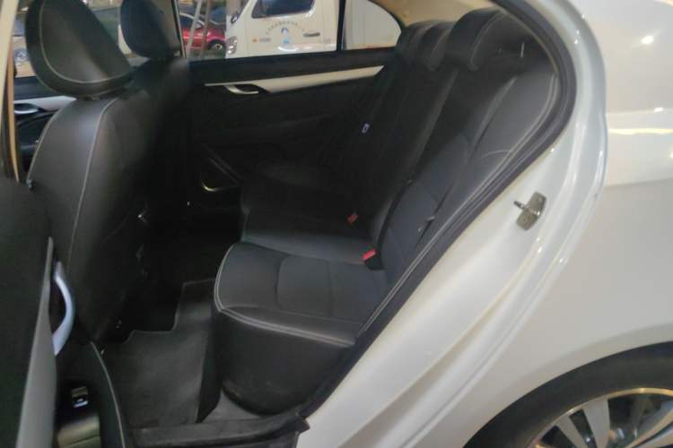 Used Geely Auto Emgrand 2018 1.5L CVT Upward Connect Edition Left Rear Seat