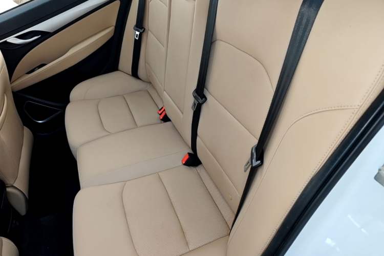 Used Geely Auto Emgrand 2018 1.5L Manual Luxury Model Left Rear Seat