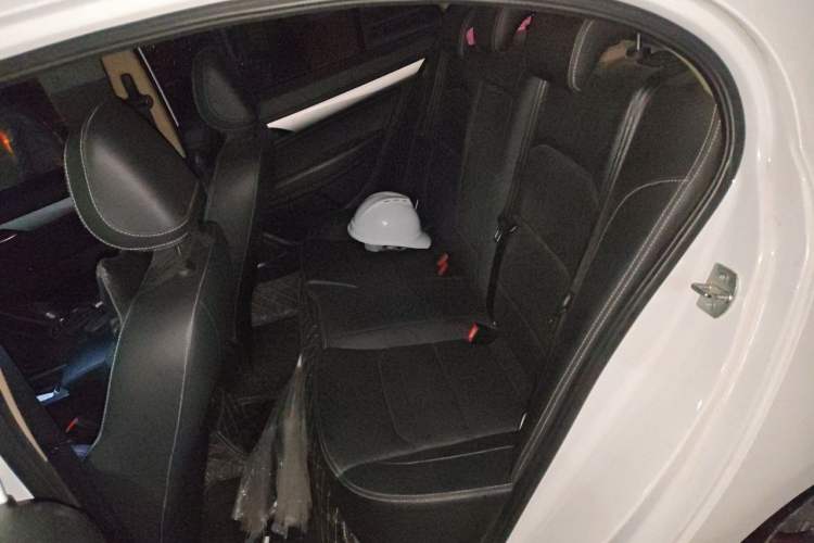 Used Geely Auto Emgrand 2018 1.5L CVT Upward Connect Edition Left Rear Seat