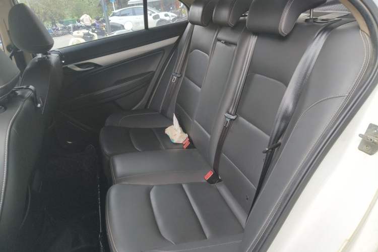 Used Geely Auto Emgrand 2018 1.5L CVT Upward Connect Edition Left Rear Seat