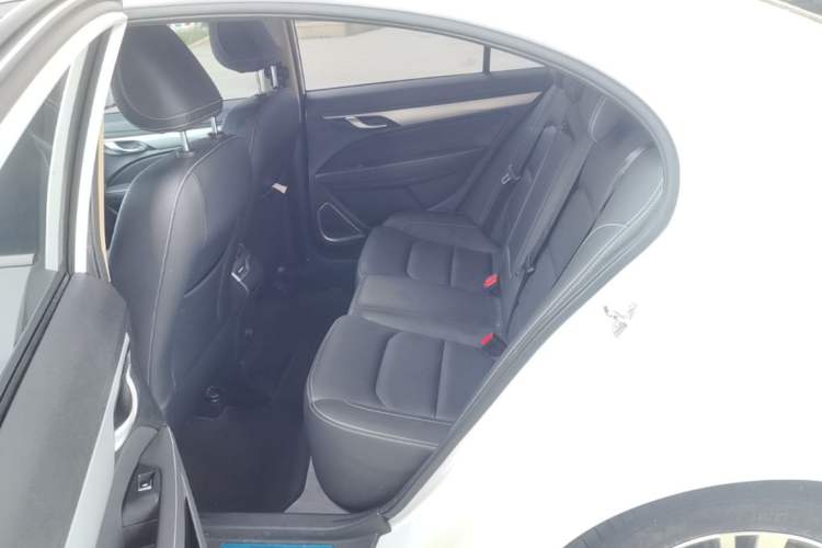 Used Geely Auto Emgrand 2018 1.5L CVT Upward Connect Edition Left Rear Seat