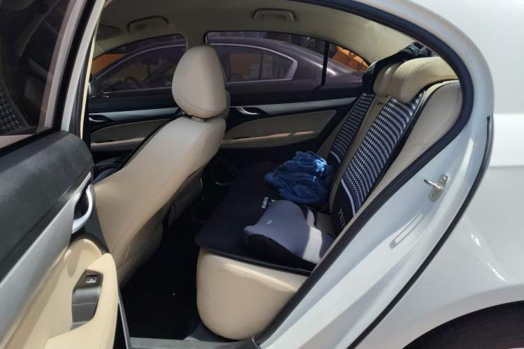 Used Geely Auto Emgrand 2018 1.5L Manual Luxury Model Left Rear Seat