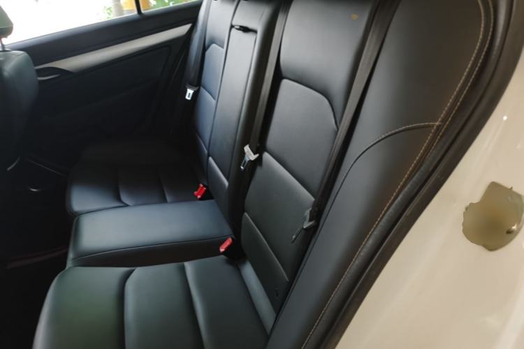Used Geely Auto Emgrand 2018 1.5L CVT Upward Connect Edition Left Rear Seat