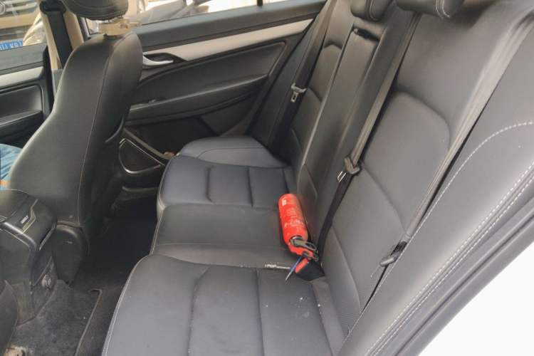Used Geely Auto Emgrand 2018 1.5L CVT Upward Connect Edition Left Rear Seat