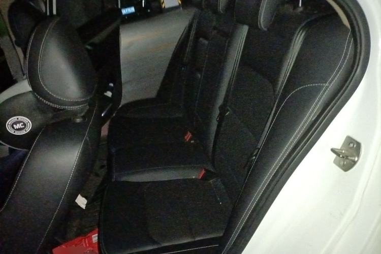 Used Geely Auto Emgrand 2018 1.5L CVT Upward Connect Edition Left Rear Seat