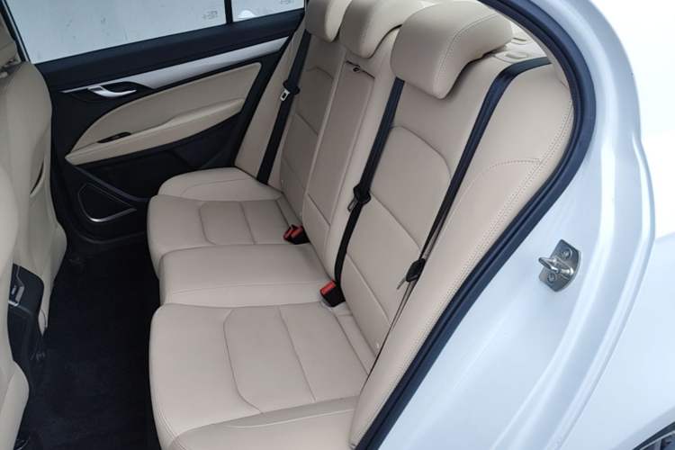 Used Geely Auto Emgrand 2018 1.5L CVT Luxury Model Left Rear Seat