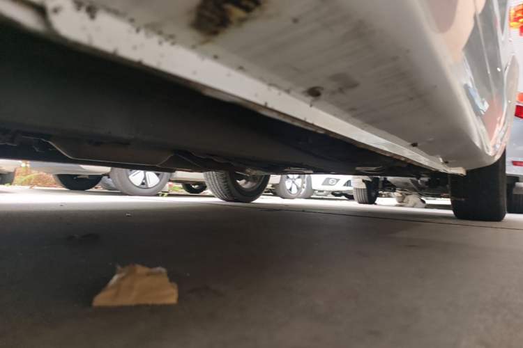 Used Geely Auto Emgrand 2018 1.5L CVT Upward Connect Edition Left Side Sill