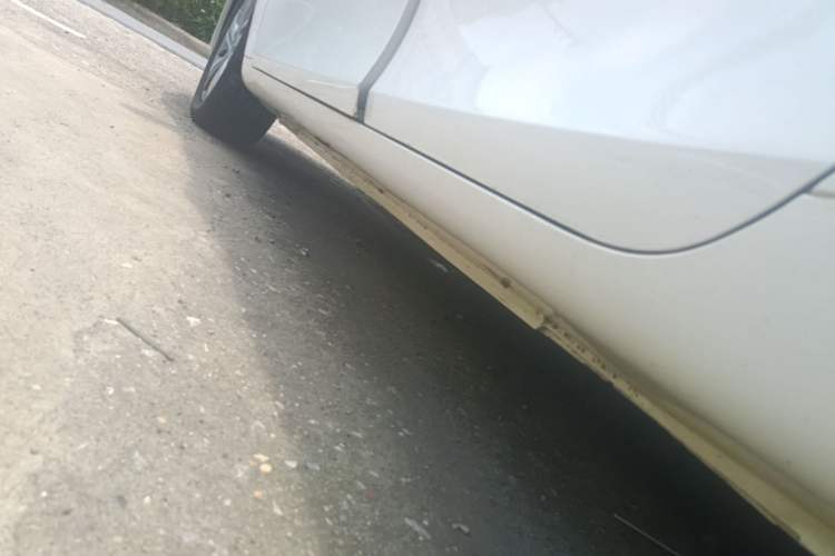 Used Geely Auto Emgrand 2018 1.5L CVT Upward Connect Edition Left Side Sill