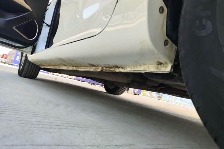 Used Geely Auto Emgrand 2018 1.5L Manual Luxury Model Left Side Sill