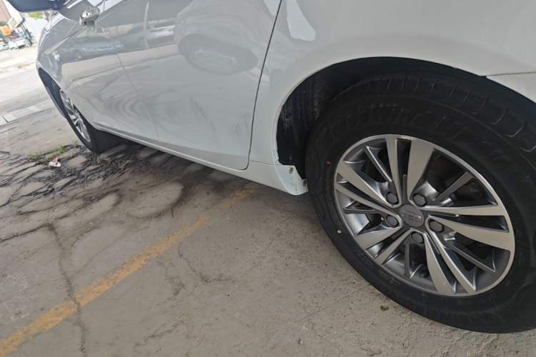 Used Geely Auto Emgrand 2018 1.5L CVT Luxury Model Left Side Sill
