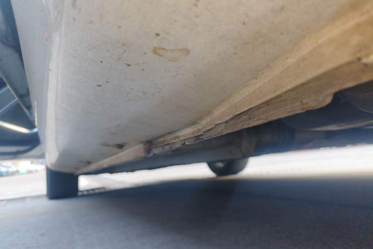 Used Geely Auto Emgrand 2018 1.5L CVT Upward Connect Edition Left Side Sill