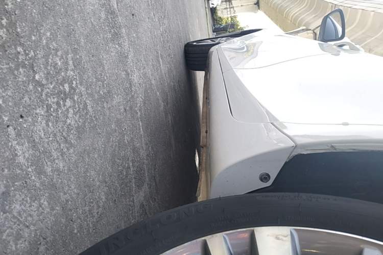Used Geely Auto Emgrand 2018 1.5L CVT Upward Connect Edition Left Side Sill