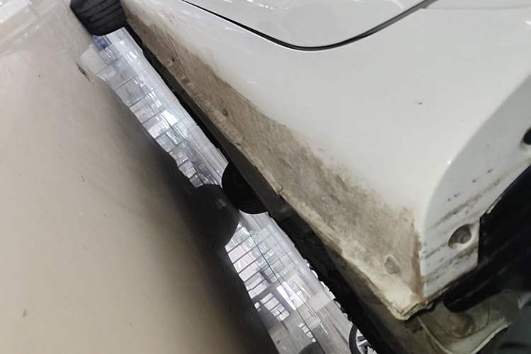 Used Geely Auto Emgrand 2018 1.5L Manual Luxury Model Left Side Sill