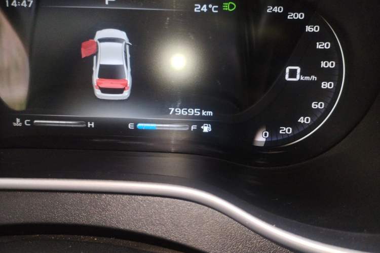 Used Geely Auto Emgrand 2018 1.5L CVT Upward Connect Edition Odometer Close Up