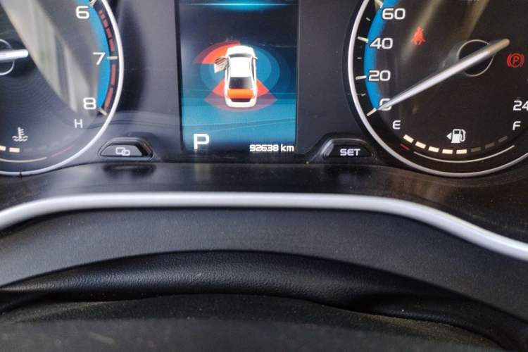 Used Geely Auto Emgrand 2018 1.5L CVT Luxury Model Odometer Close Up