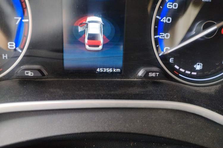 Used Geely Auto Emgrand 2018 1.5L Manual Fashion Model Odometer Close Up