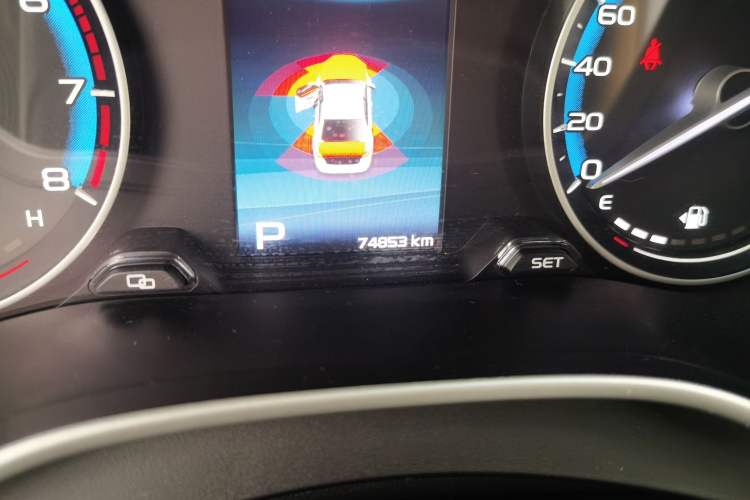 Used Geely Auto Emgrand 2018 1.5L CVT Luxury Model Odometer Close Up