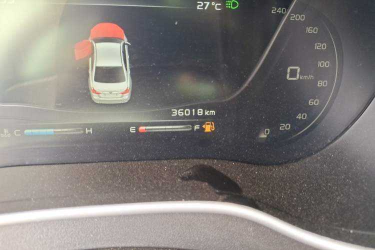 Used Geely Auto Emgrand 2018 1.5L Manual Upward Connect Edition Odometer Close Up