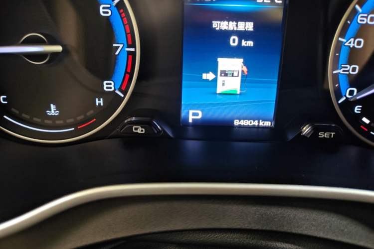 Used Geely Auto Emgrand 2018 1.5L CVT Luxury Model Odometer Close Up