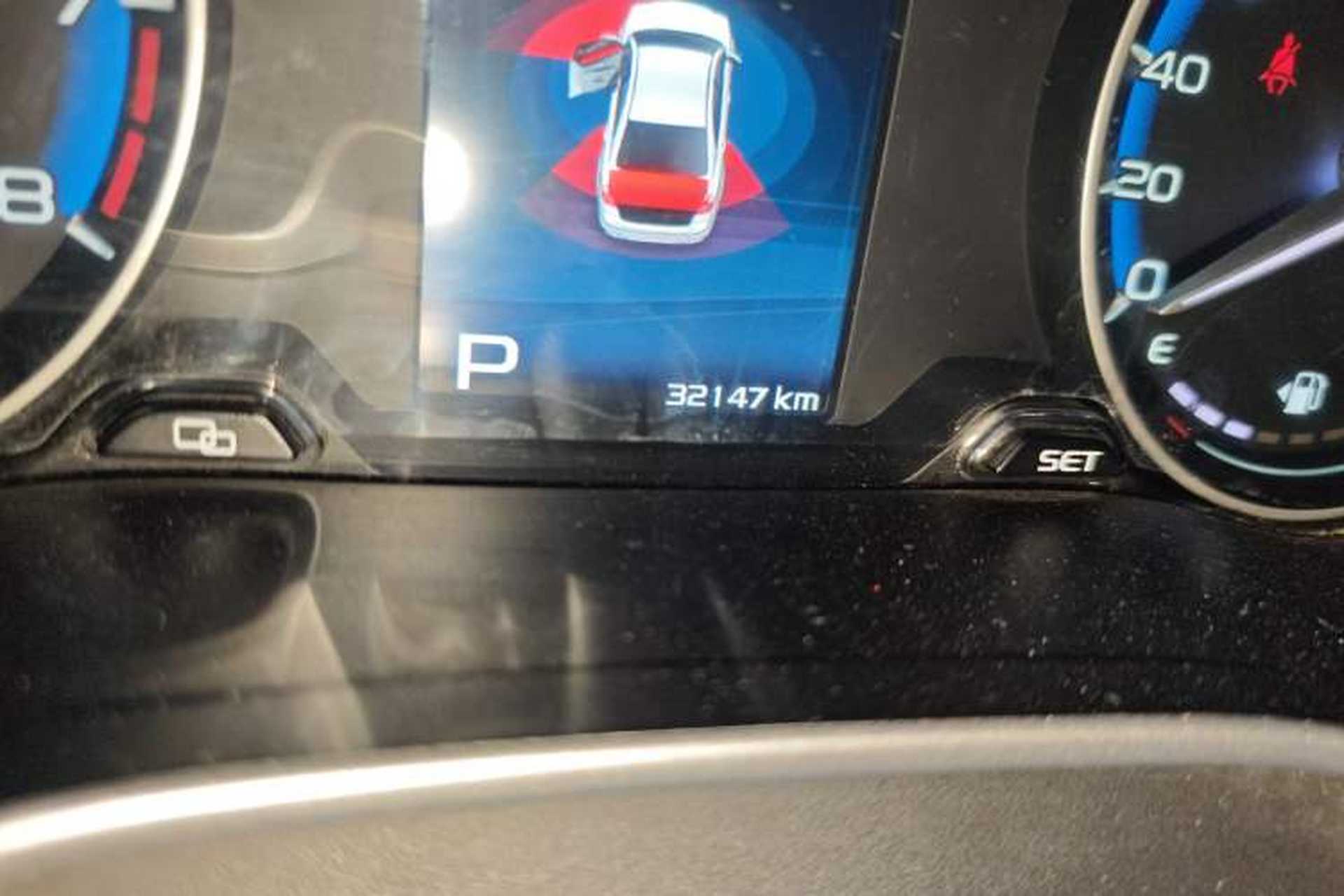 Used Geely Auto Emgrand 2018 1.5L CVT Luxury Model Odometer Close Up