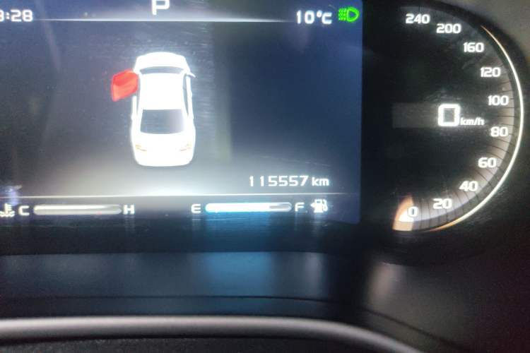 Used Geely Auto Emgrand 2018 1.5L CVT Upward Connect Edition Odometer Close Up