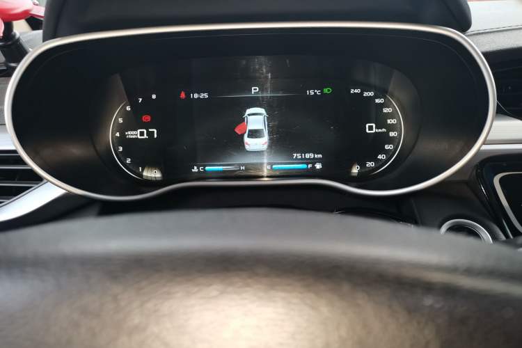 Used Geely Auto Emgrand 2018 1.5L CVT Upward Connect Edition Odometer Close Up
