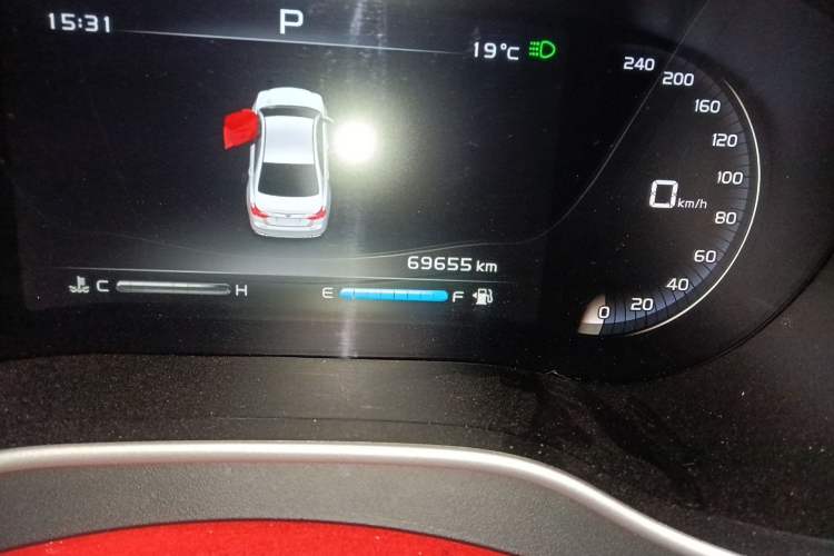 Used Geely Auto Emgrand 2018 1.5L CVT Upward Connect Edition Odometer Close Up