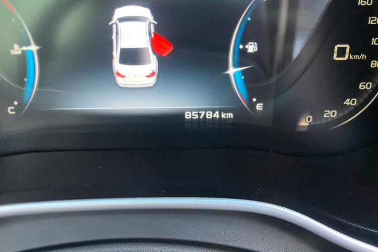 Used Geely Auto Emgrand 2018 1.5L CVT Upward Connect Edition Odometer Close Up