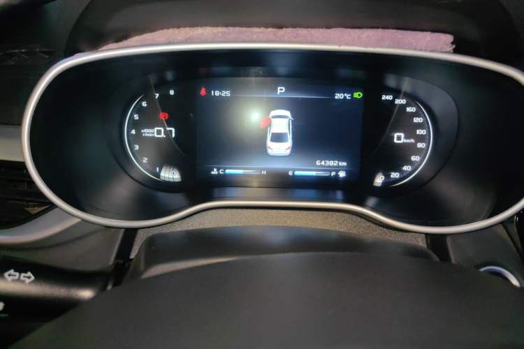 Used Geely Auto Emgrand 2018 1.5L CVT Upward Connect Edition Odometer Close Up